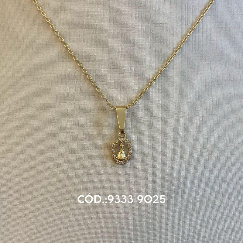 Colar nossa senhora oval 10 mm zircônia cristal