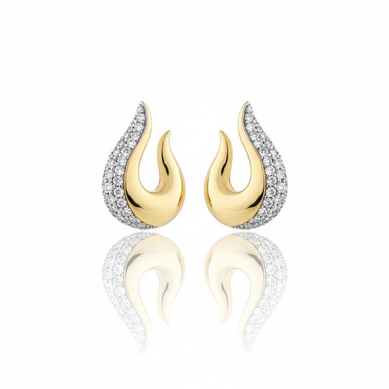 Brinco Gota Lisa Torta com Zirônia Lateral